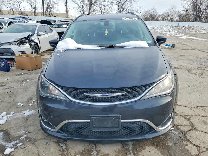 74759785 :رقم المزاد ، 2C4RC1BG1LR215637 vin ، 2020 Chrysler Pacifica مزاد بيع