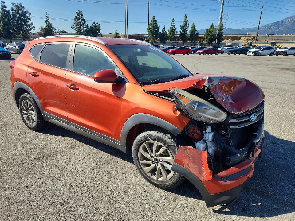Aukcja sprzedaży 2016 Hyundai Tucson, vin: KM8J33A44GU062918, numer aukcji: 74562905
