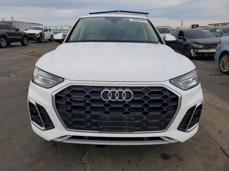 Продаж на аукціоні авто 2022 Audi Q5, vin: WA1GAAFY1N2055741, номер лоту: 98859195