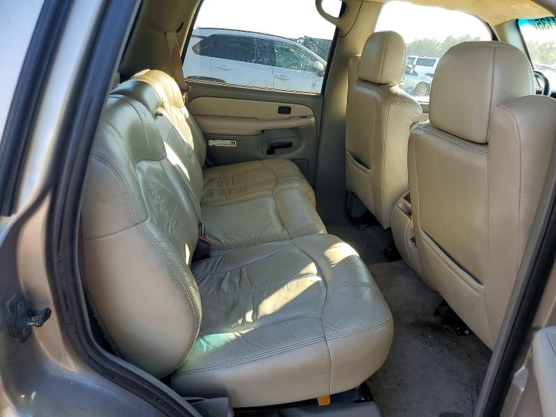 73424135 :رقم المزاد ، 1GNEC13Z82J273477 vin ، 2002 Chevrolet Tahoe مزاد بيع