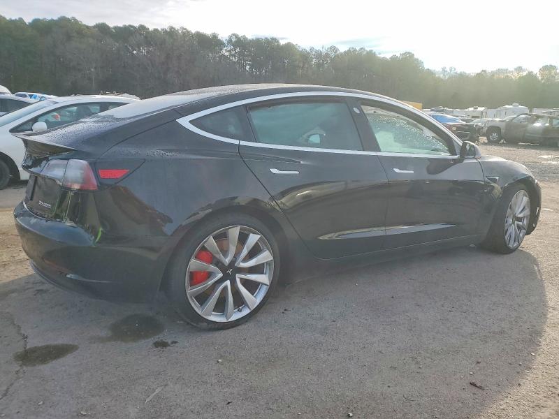 Продаж на аукціоні авто 2019 Tesla Model 3, vin: 5YJ3E1EB2KF522499, номер лоту: 72551485