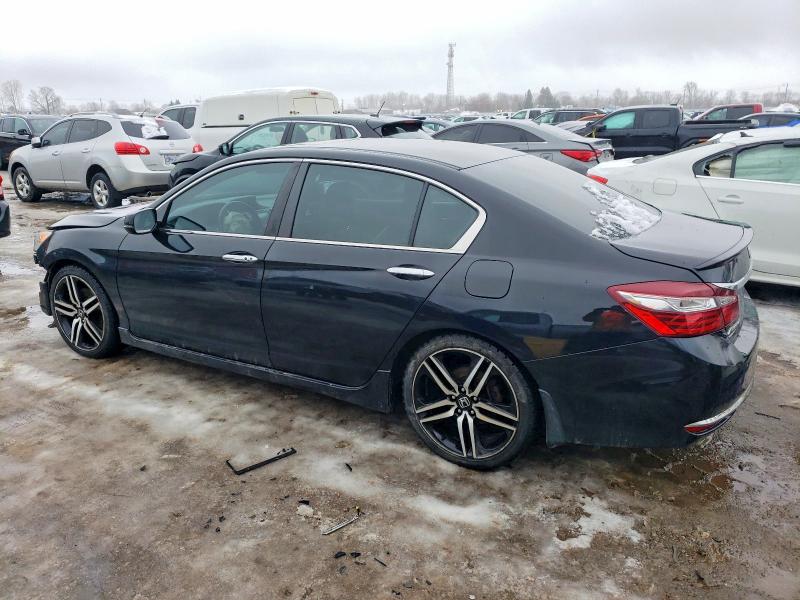 Продажа на аукционе авто 2017 Honda Accord Spo, vin: 1HGCR2F51HA807071, номер лота: 99813875