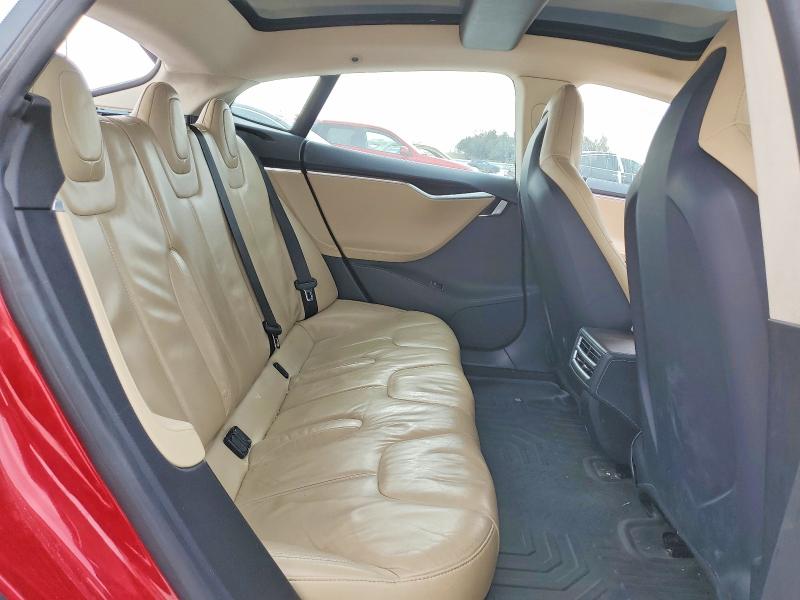 2014 Tesla Model S მანქანა იყიდება აუქციონზე, vin: 5YJSA1H16EFP52920, აუქციონის ნომერი: 99690405