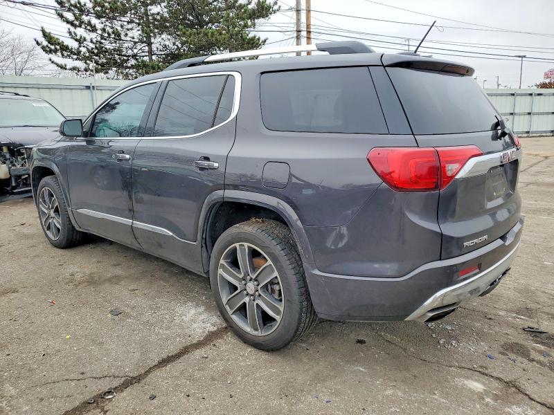 72166315 :رقم المزاد ، 1GKKNPLS2HZ272240 vin ، 2017 Gmc Acadia مزاد بيع