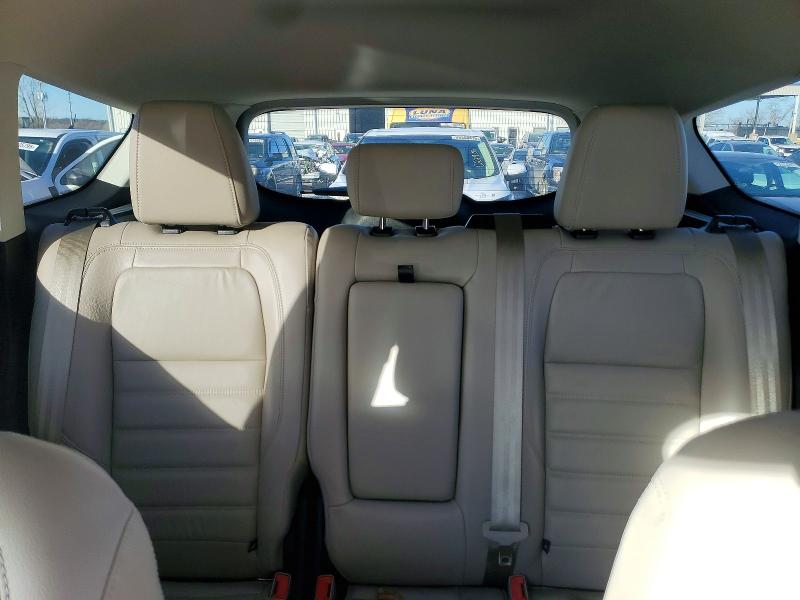 Продажа на аукционе авто 2017 Ford Escape, vin: 1FMCU0JD5HUA32199, номер лота: 98689215