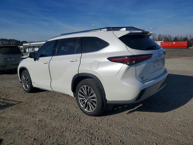 Продажа на аукционе авто 2025 Toyota Highlander, vin: 5TDKBRCH8SS648596, номер лота: 99124625