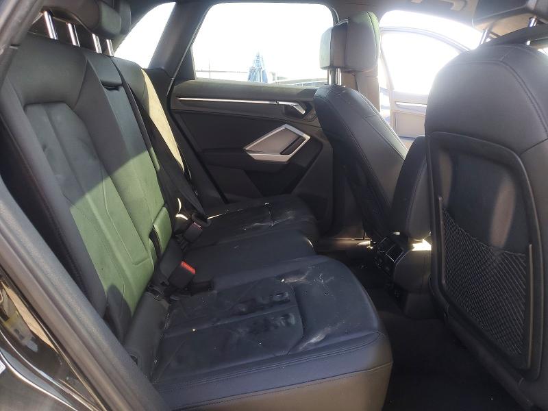 75483905 :رقم المزاد ، WA1AUCF32N1035811 vin ، 2022 Audi Q3 مزاد بيع