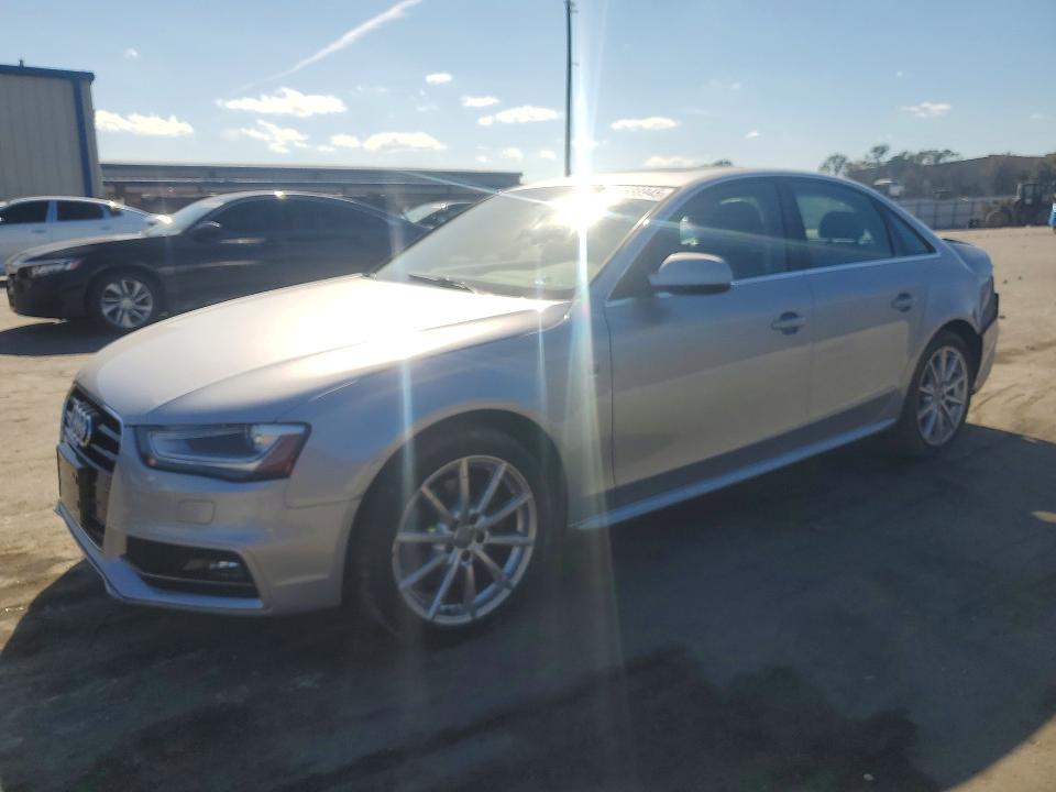 75588945 :رقم المزاد ، WAUBFAFL0GN005885 vin ، 2016 Audi A4 مزاد بيع