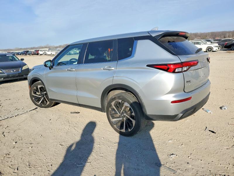 Продаж на аукціоні авто 2022 Mitsubishi Outlander, vin: JA4J4TA82NZ047171, номер лоту: 73843455
