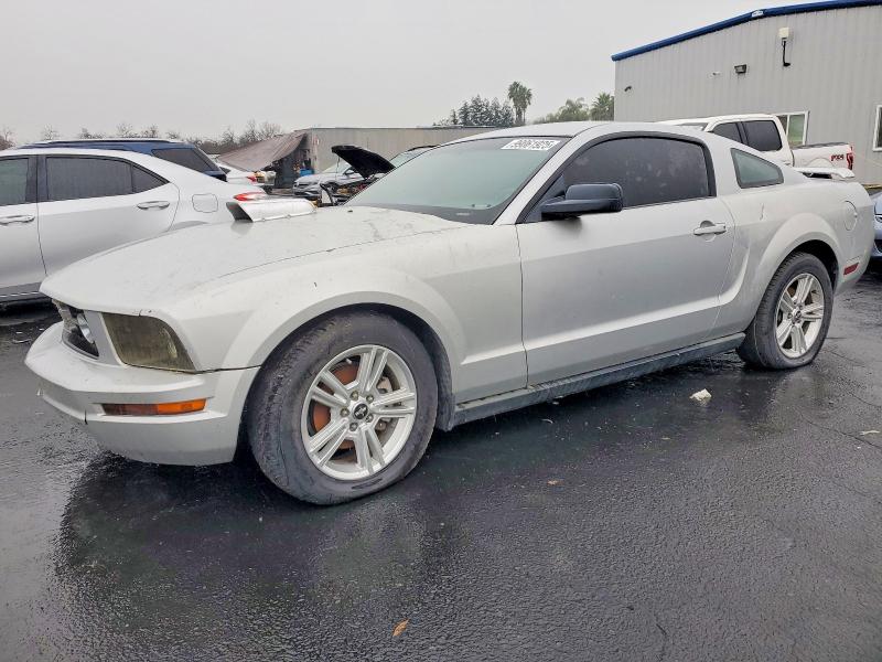 Продажа на аукционе авто 2006 Ford Mustang, vin: 1ZVFT80N765118597, номер лота: 99061925