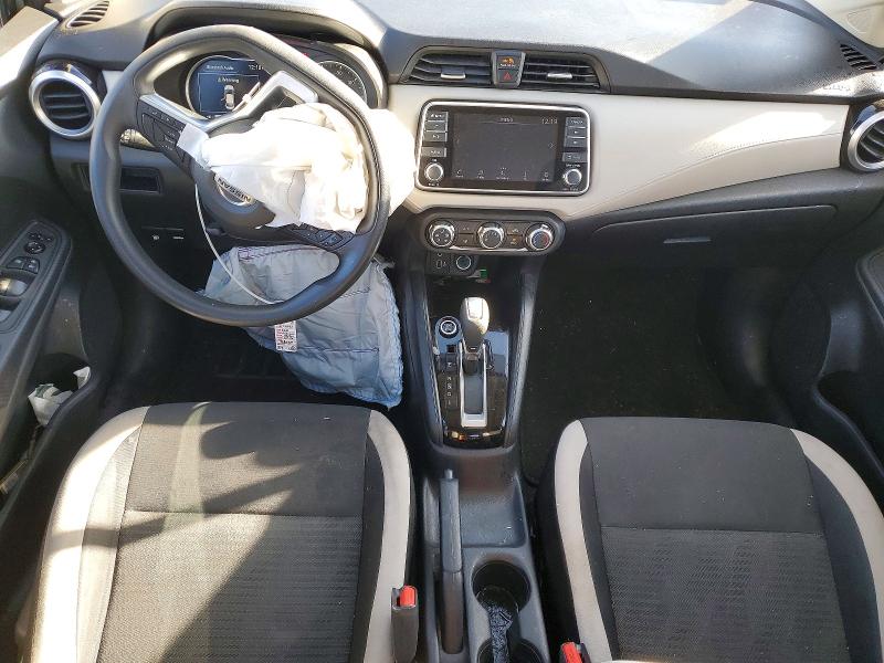 74082225 :رقم المزاد ، 3N1CN8EV4ML918220 vin ، 2021 Nissan Versa مزاد بيع