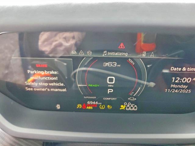 Продаж на аукціоні авто 2024 Audi Rs E-tron, vin: WAUBHBFW3R7900076, номер лоту: 74065595