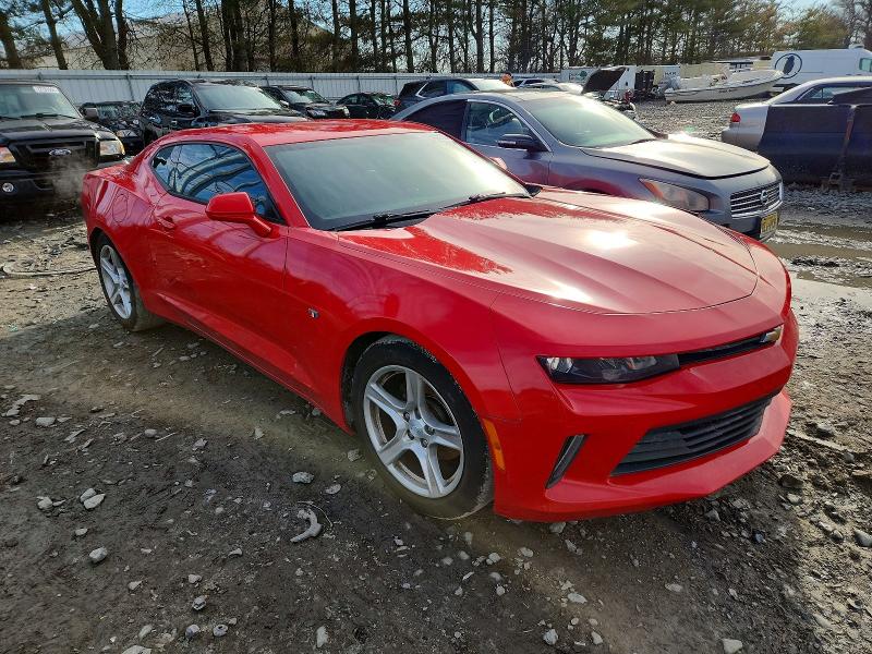 72680055 :رقم المزاد ، 1G1FB1RX6J0176426 vin ، 2018 Chevrolet Camaro مزاد بيع