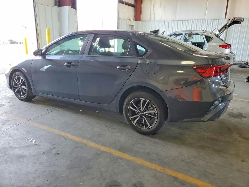 97848025 :رقم المزاد ، 3KPF24AD2NE501466 vin ، 2022 Kia Forte مزاد بيع