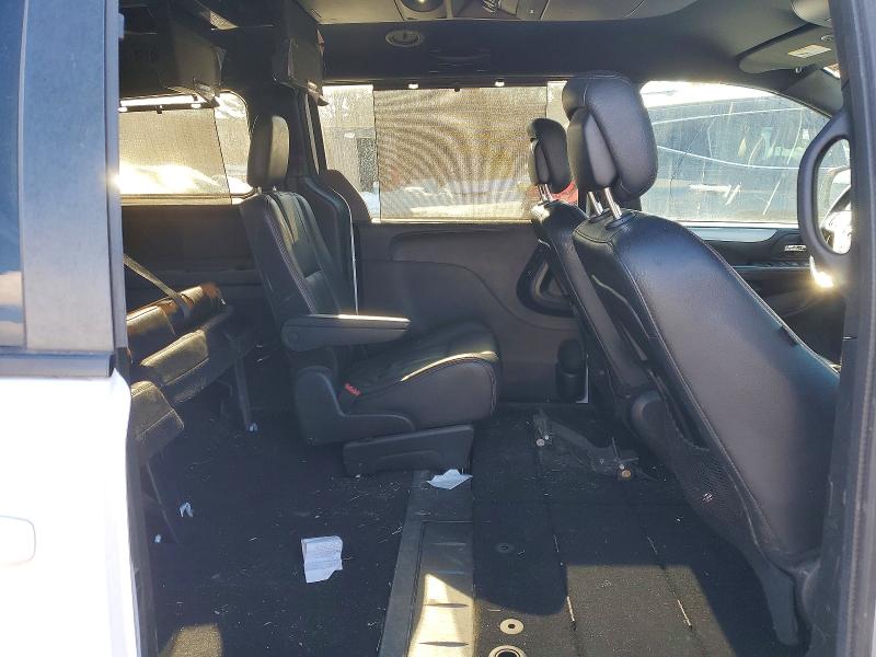 73605045 :رقم المزاد ، 2C4RDGEG5HR760436 vin ، 2017 Dodge Grand Caravan مزاد بيع