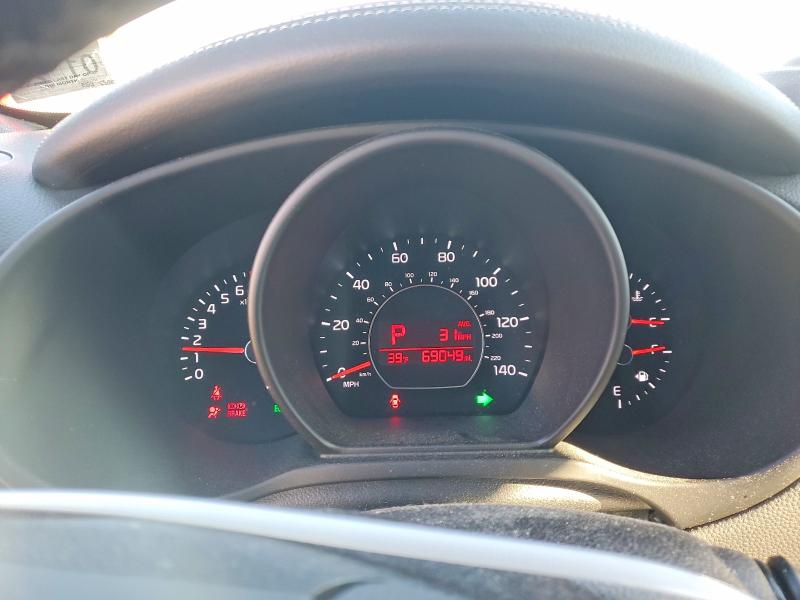 73984445 :رقم المزاد ، KNDJX3A50F7784031 vin ، 2015 Kia Soul مزاد بيع
