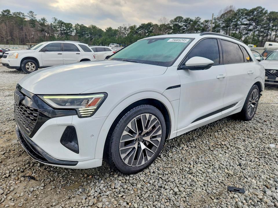 Продаж на аукціоні авто 2024 Audi Q8 E-tron, vin: WA16ABGE8RB008525, номер лоту: 75685295