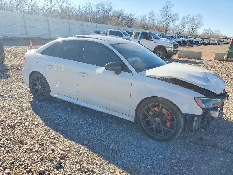 Продажа на аукционе авто 2016 Audi S3, vin: WAUF1GFF8G1023863, номер лота: 72682135