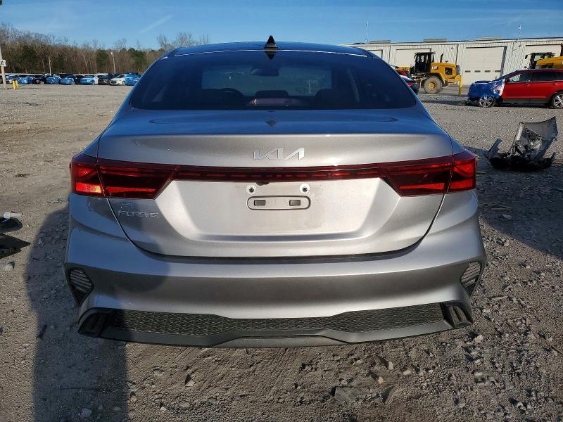 2024 Kia Forte მანქანა იყიდება აუქციონზე, vin: 3KPF24ADXRE790229, აუქციონის ნომერი: 99321975