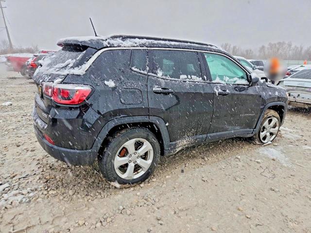 2018 Jeep Compass მანქანა იყიდება აუქციონზე, vin: 3C4NJDBB5JT138842, აუქციონის ნომერი: 98721605