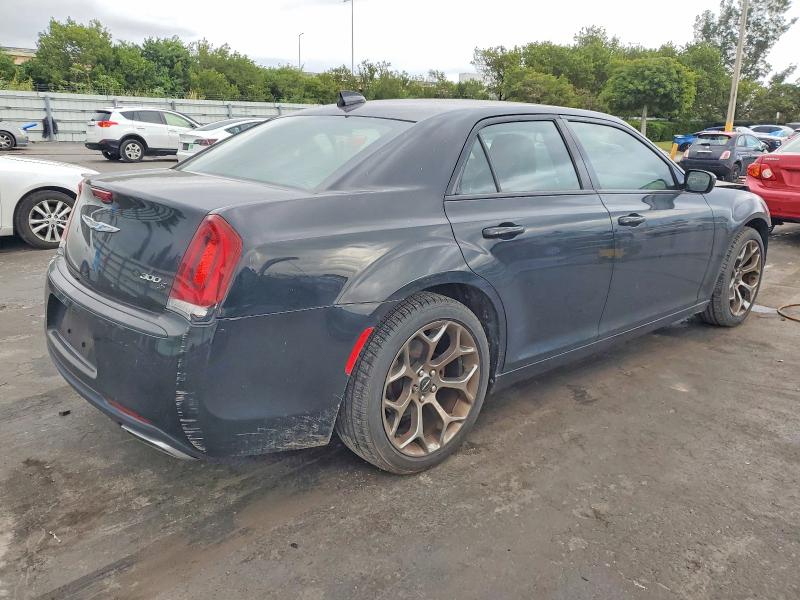 72847945 :رقم المزاد ، 2C3CCABG4FH786592 vin ، 2015 Chrysler 300 S مزاد بيع