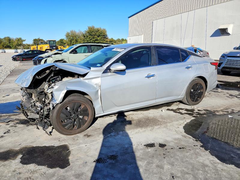 48562726 :رقم المزاد ، 1N4BL4BVXLC235482 vin ، 2020 Nissan Altima مزاد بيع