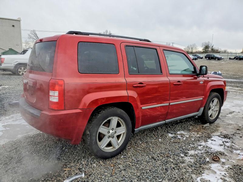99525865 :رقم المزاد ، 1J4NT1GB4AD643403 vin ، 2010 Jeep Patriot مزاد بيع