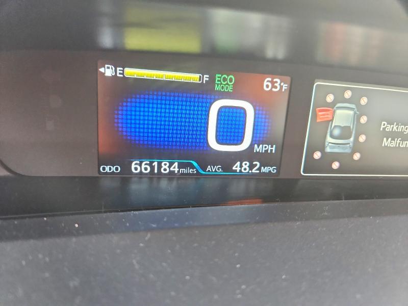 99341655 :رقم المزاد ، JTDKARFUXJ3551007 vin ، 2018 Toyota Prius مزاد بيع