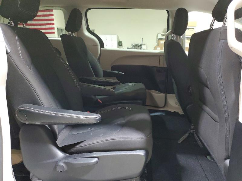 Продажа на аукционе авто 2021 Chrysler Voyager, vin: 2C4RC1CG7MR543970, номер лота: 98631395