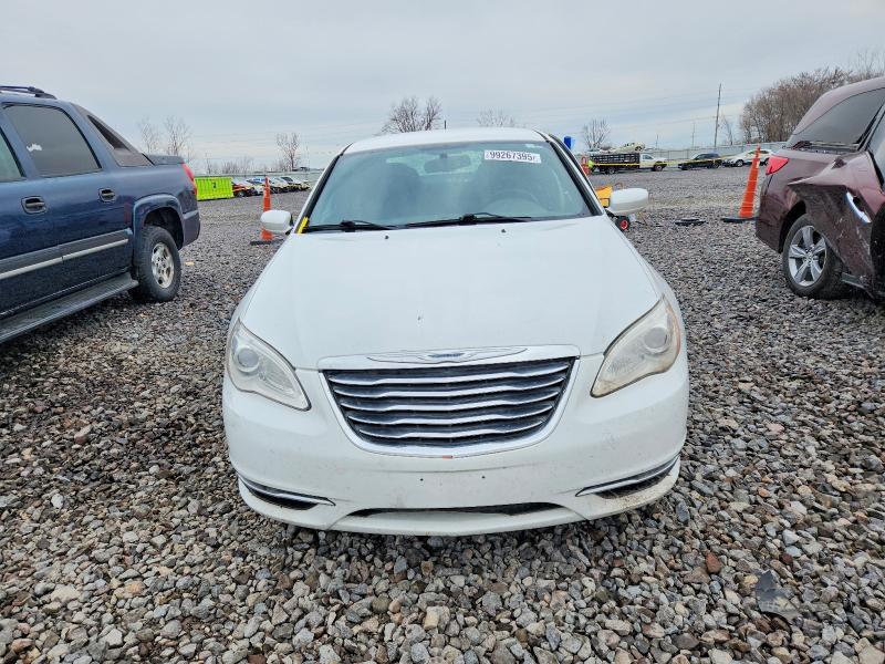 2013 Chrysler 200 მანქანა იყიდება აუქციონზე, vin: 1C3CCBBB8DN652926, აუქციონის ნომერი: 99267395