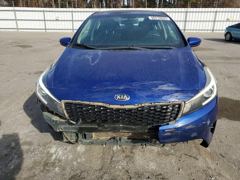 99210835 :رقم المزاد ، 3KPFL4A71JE174897 vin ، 2018 Kia Forte مزاد بيع
