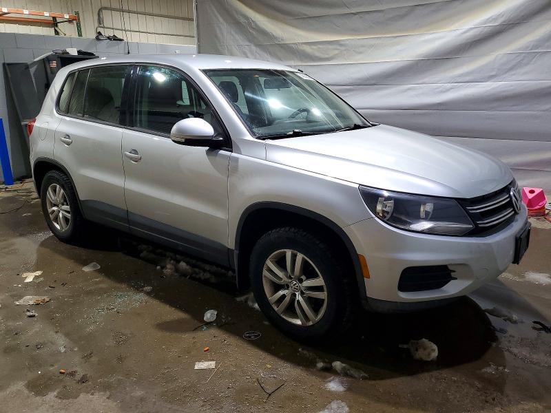 Продажа на аукционе авто 2013 Volkswagen Tiguan, vin: WVGBV7AX2DW548711, номер лота: 74289395