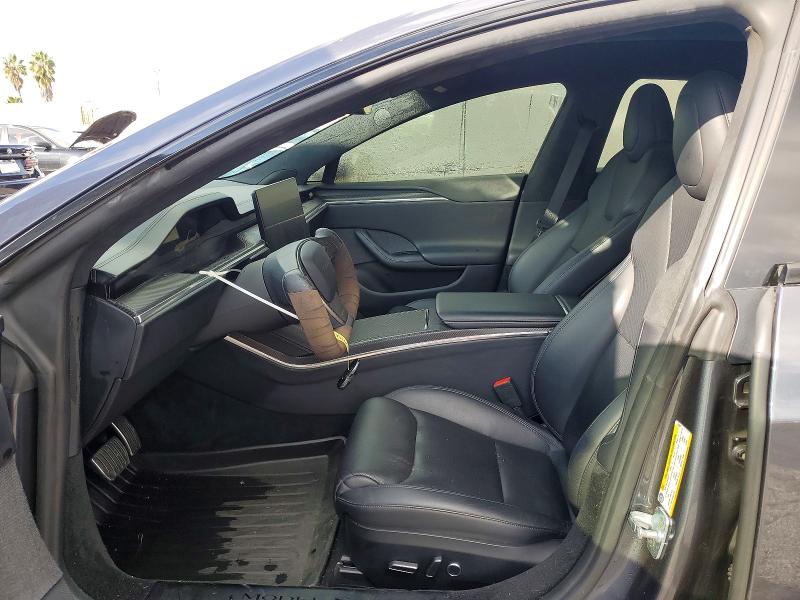 99058425 :رقم المزاد ، 5YJSA1E53MF452001 vin ، 2021 Tesla Model S مزاد بيع