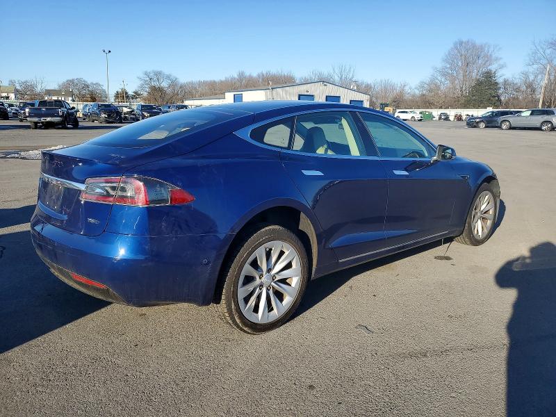 Продажа на аукционе авто 2017 Tesla Model S, vin: 5YJSA1E2XHF184401, номер лота: 99264555