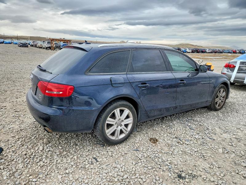 Продажа на аукционе авто 2010 Audi A4, vin: WAUSFAFL0AA012642, номер лота: 98616355