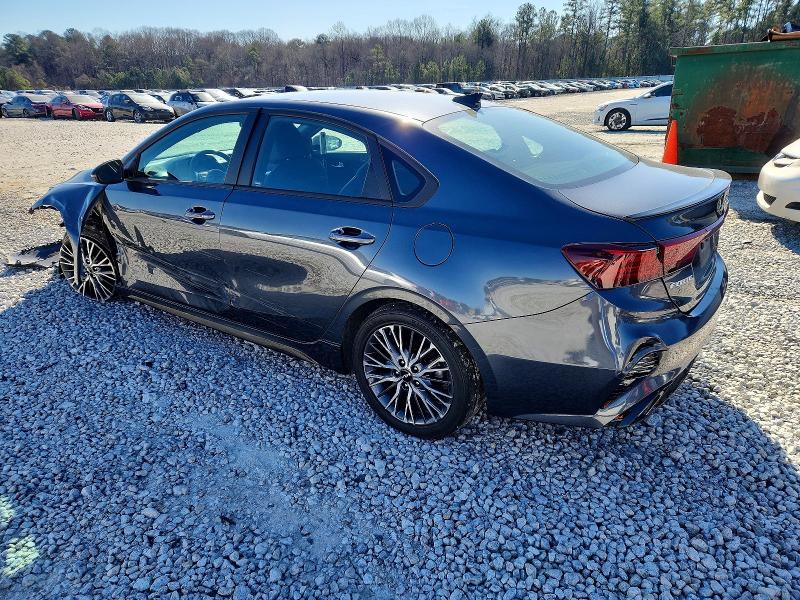 73609085 :رقم المزاد ، 3KPF54AD1NE492881 vin ، 2022 Kia Forte مزاد بيع