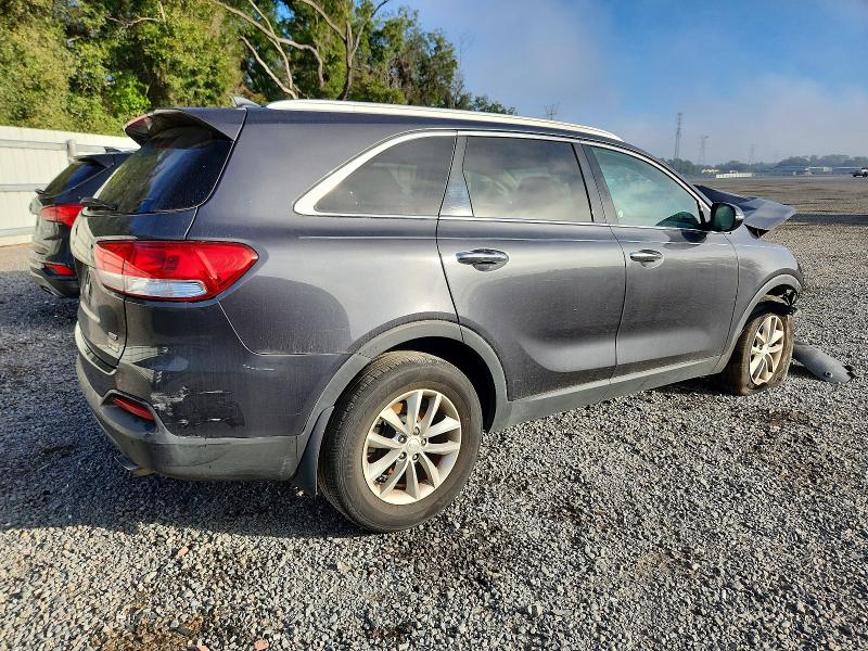 98630225 :رقم المزاد ، 5XYPG4A38HG321641 vin ، 2017 Kia Sorento مزاد بيع
