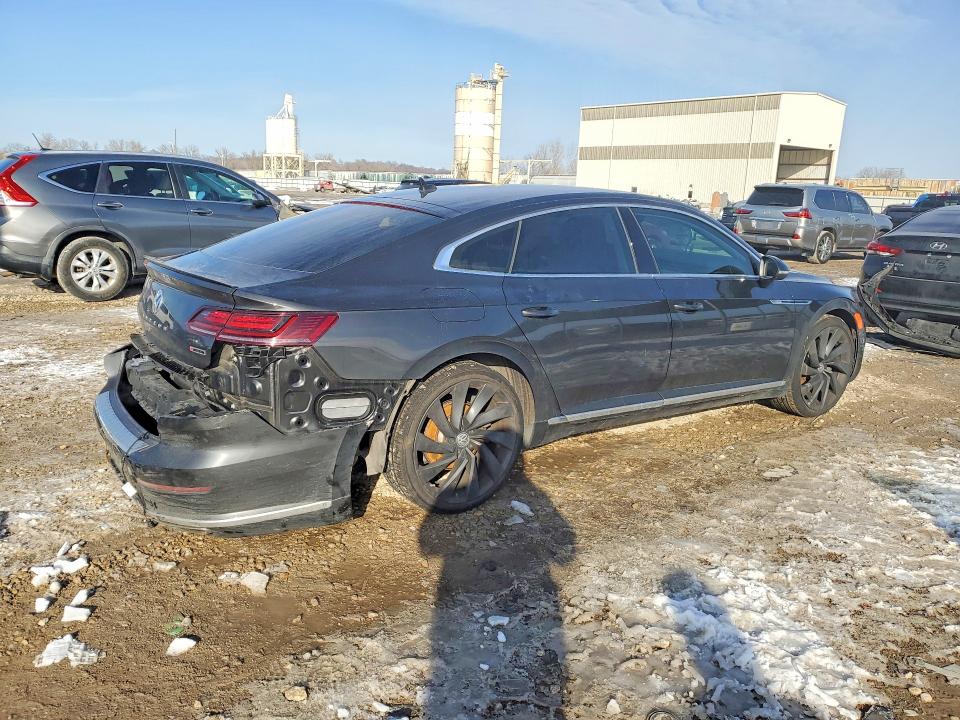 75217315 :رقم المزاد ، WVWBR7AN4KE000347 vin ، 2019 Volkswagen Arteon مزاد بيع