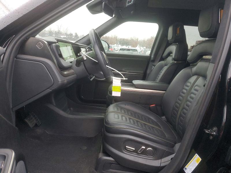 56053916 :رقم المزاد ، 7PDSGBBA0SN052877 vin ، 2025 Rivian R1s مزاد بيع