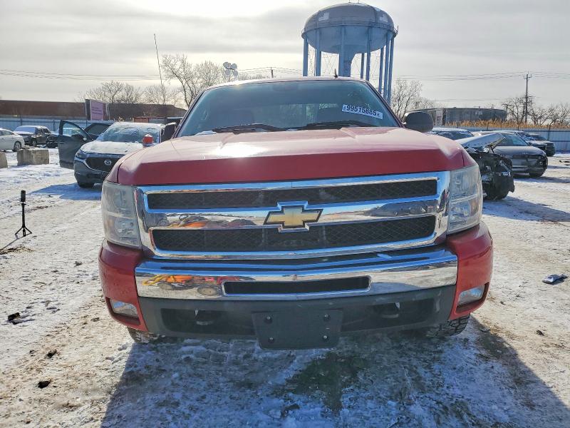 2011 Chevrolet Silverado მანქანა იყიდება აუქციონზე, vin: 1GCRKSE35BZ444800, აუქციონის ნომერი: 99515885