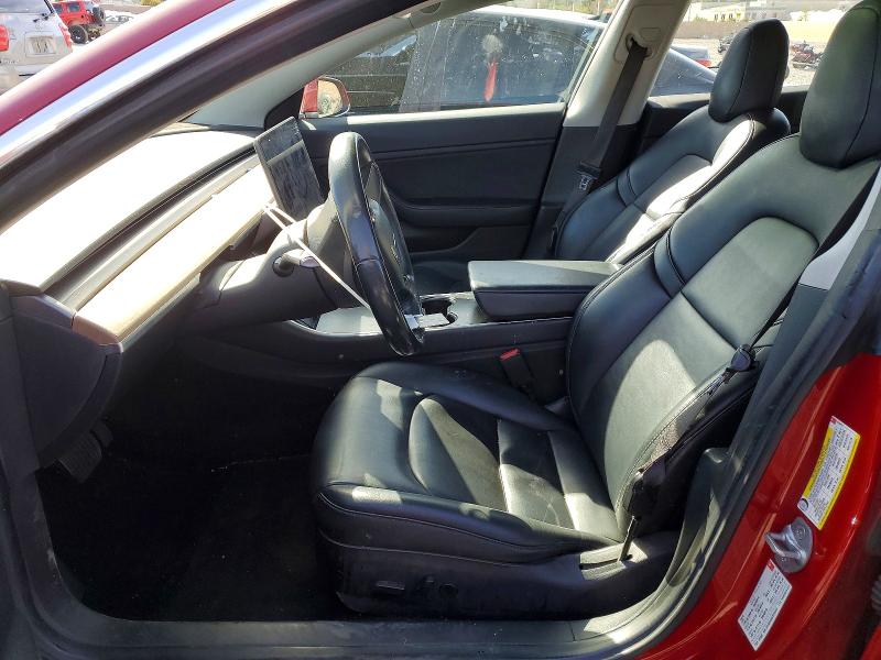 73890735 :رقم المزاد ، 5YJ3E1EA9JF015413 vin ، 2018 Tesla Model 3 مزاد بيع