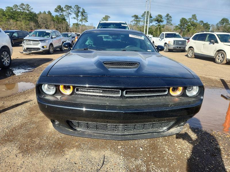 72544835 :رقم المزاد ، 2C3CDZBT2KH551191 vin ، 2019 Dodge Challenger مزاد بيع