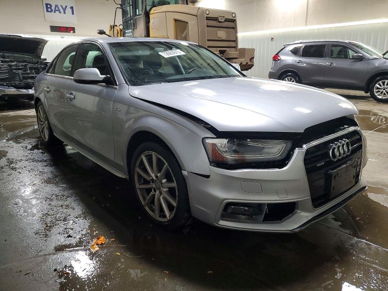 72683975 :رقم المزاد ، WAUFFAFL4FN041823 vin ، 2015 Audi A4 مزاد بيع