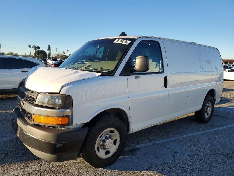 2018 Chevrolet Express G2 მანქანა იყიდება აუქციონზე, vin: 1GCWGAFG6J1341480, აუქციონის ნომერი: 98718095