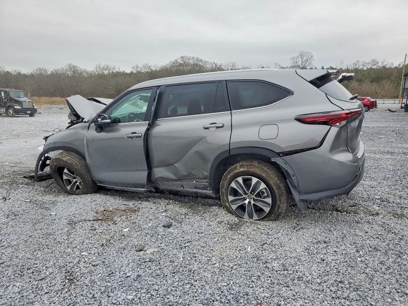 99577725 :رقم المزاد ، 5TDKDRBH6TS598522 vin ، 2026 Toyota Highlander مزاد بيع