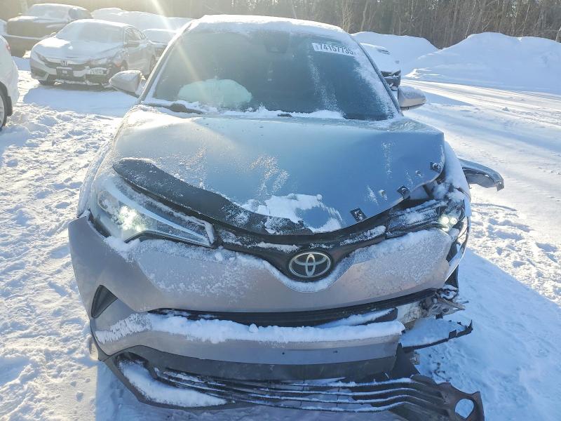 74157735 :رقم المزاد ، NMTKHMBX6JR001797 vin ، 2018 Toyota C-hr مزاد بيع