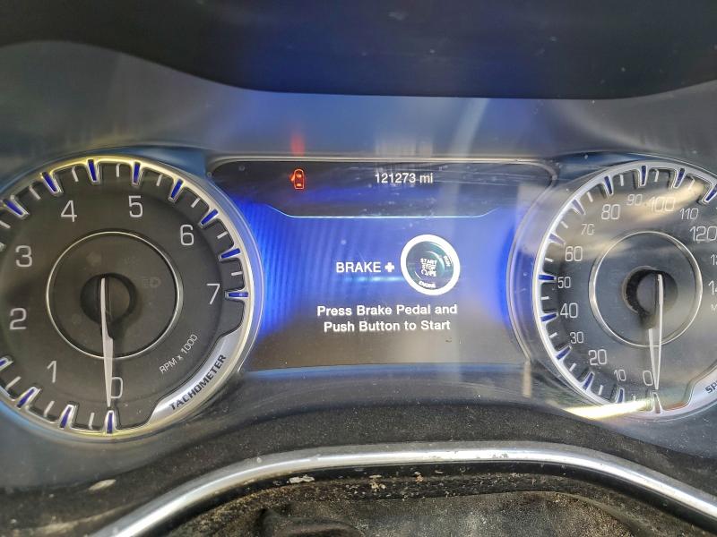 2015 Chrysler 200 მანქანა იყიდება აუქციონზე, vin: 1C3CCCCGXFN551163, აუქციონის ნომერი: 95163305