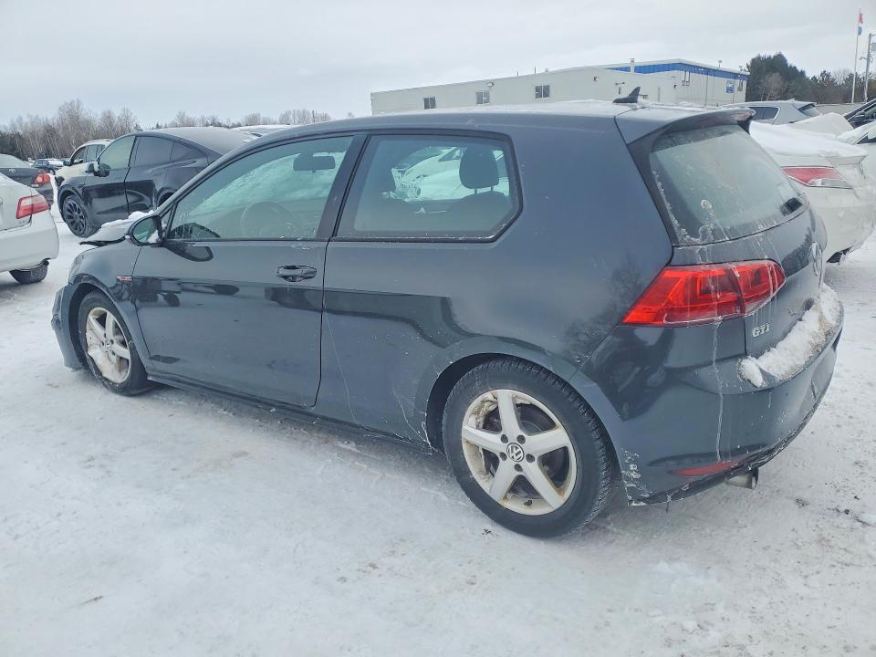 98184205 :رقم المزاد ، 3VWYT7AU4FM035924 vin ، 2015 Volkswagen Gti مزاد بيع