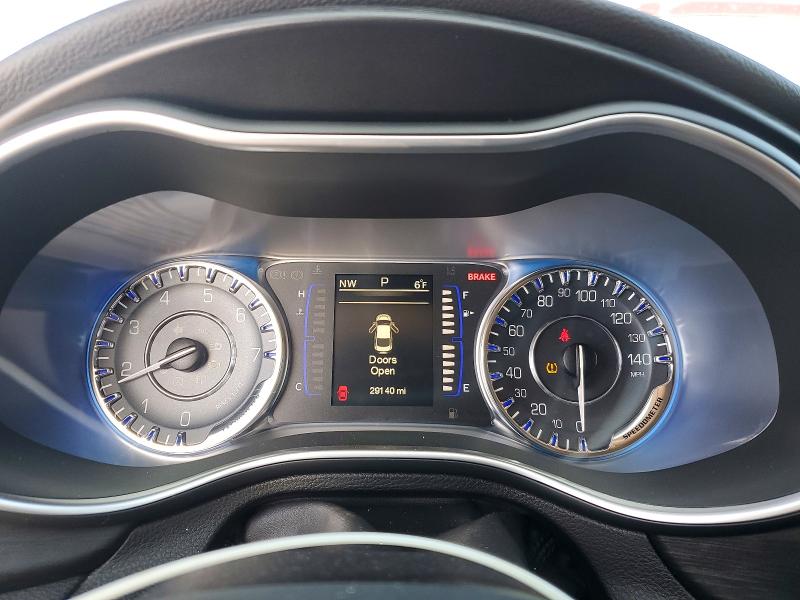 Продажа на аукционе авто 2015 Chrysler 200, vin: 1C3CCCABXFN713431, номер лота: 72989745