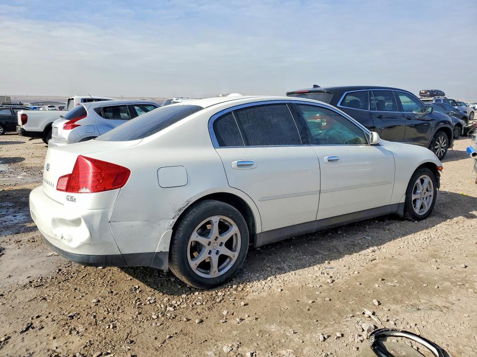 75443195 :رقم المزاد ، JNKCV51F44M713981 vin ، 2004 Infiniti G35 مزاد بيع